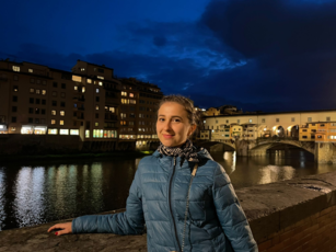 PhD student Alexandra-Teodora Mândra